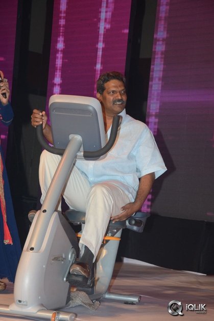 Size-Zero-Movie-Audio-Launch